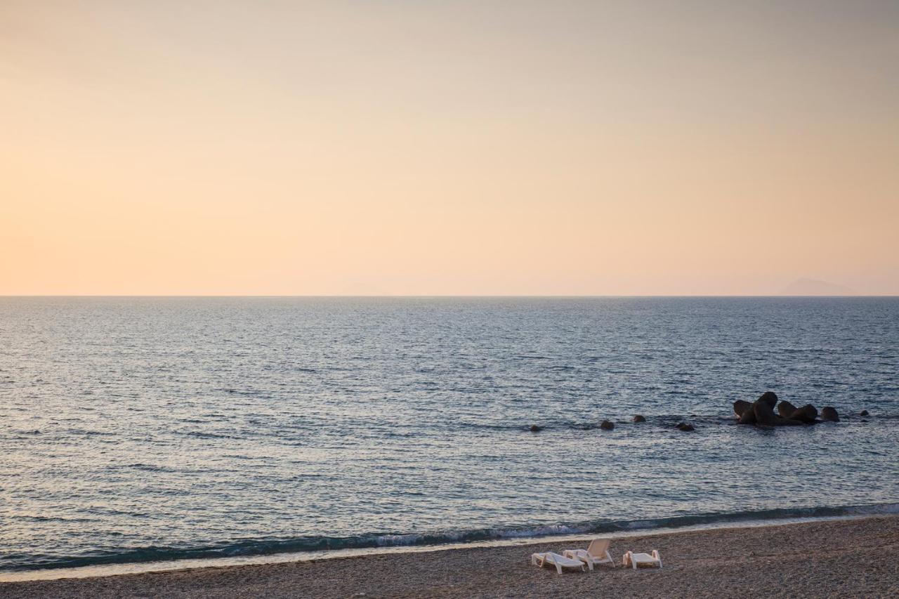 B&B Stella Marina Capo d'Orlando Luaran gambar