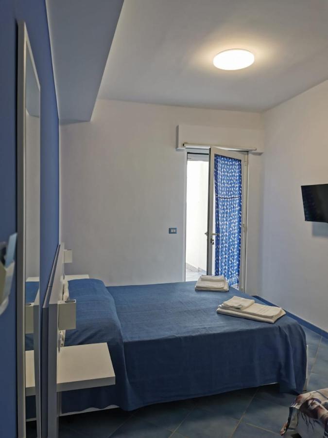 B&B Stella Marina Capo d'Orlando Luaran gambar